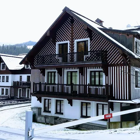 Apartment Apartman Hradecanka